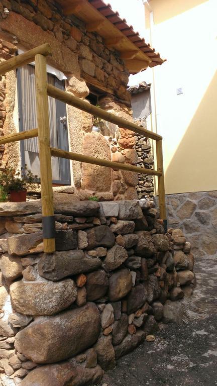 Gasthaus Casa Campo Cortes De Baixo Exterior foto